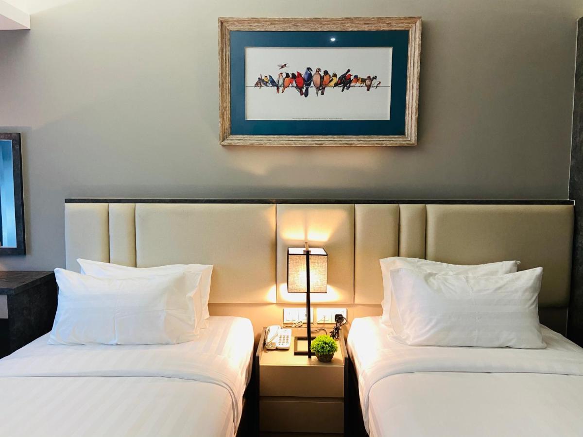 Glex Hotel Signature جوهر بهرو المظهر الخارجي الصورة